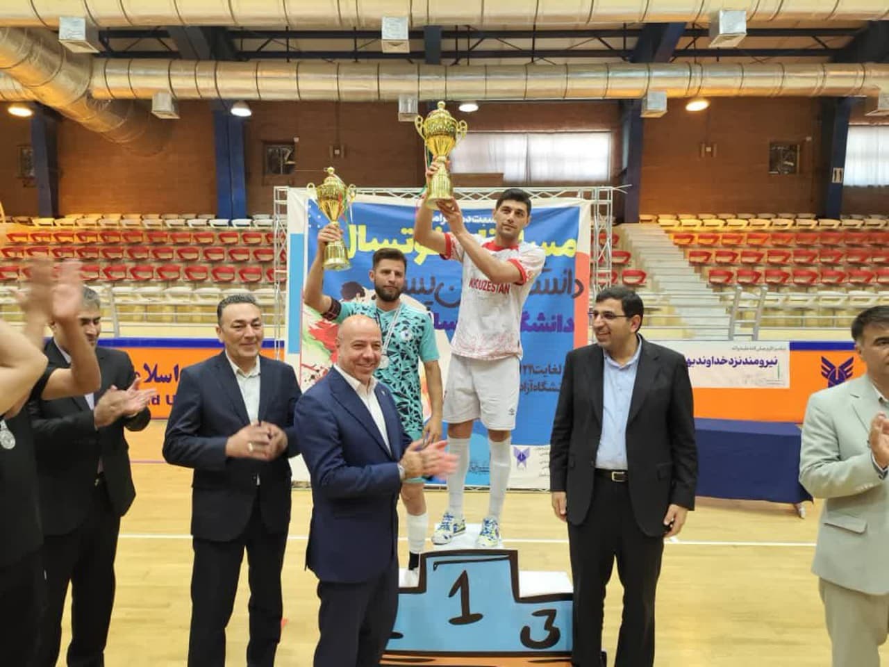 خوزستان قهرمان رقابت‌های فوتسال پسران دانشگاه آزاد شد