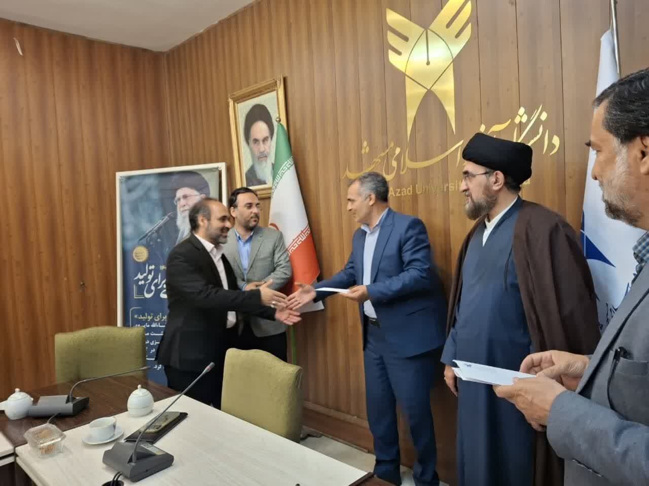 جشنواره امامت و مهدویت در پنجمین دوره خود تکامل یافتهتر پیش میرود جشنواره امامت و مهدویت در پنجمین دوره خود تکامل یافتهتر پیش میرود