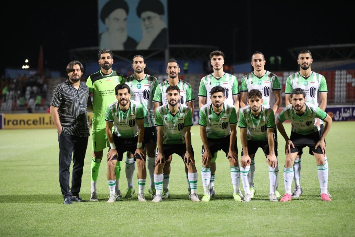 آخرین وضعیت نقل‌وانتقالاتی خیبر  ابرقویی‌نژاد قرارداد دارد؛ بازیکنان قرضی تعیین تکلیف می‌شوند 