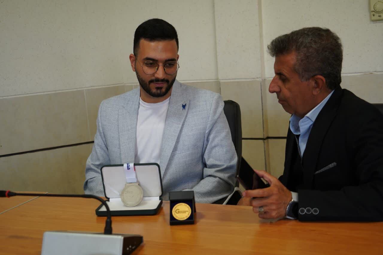 کسب مدال طلای جهانی و آسیایی توسط دانشجوی دانشگاه آزاد شیراز کسب مدال طلای جهانی و آسیایی توسط دانشجوی دانشگاه آزاد شیراز