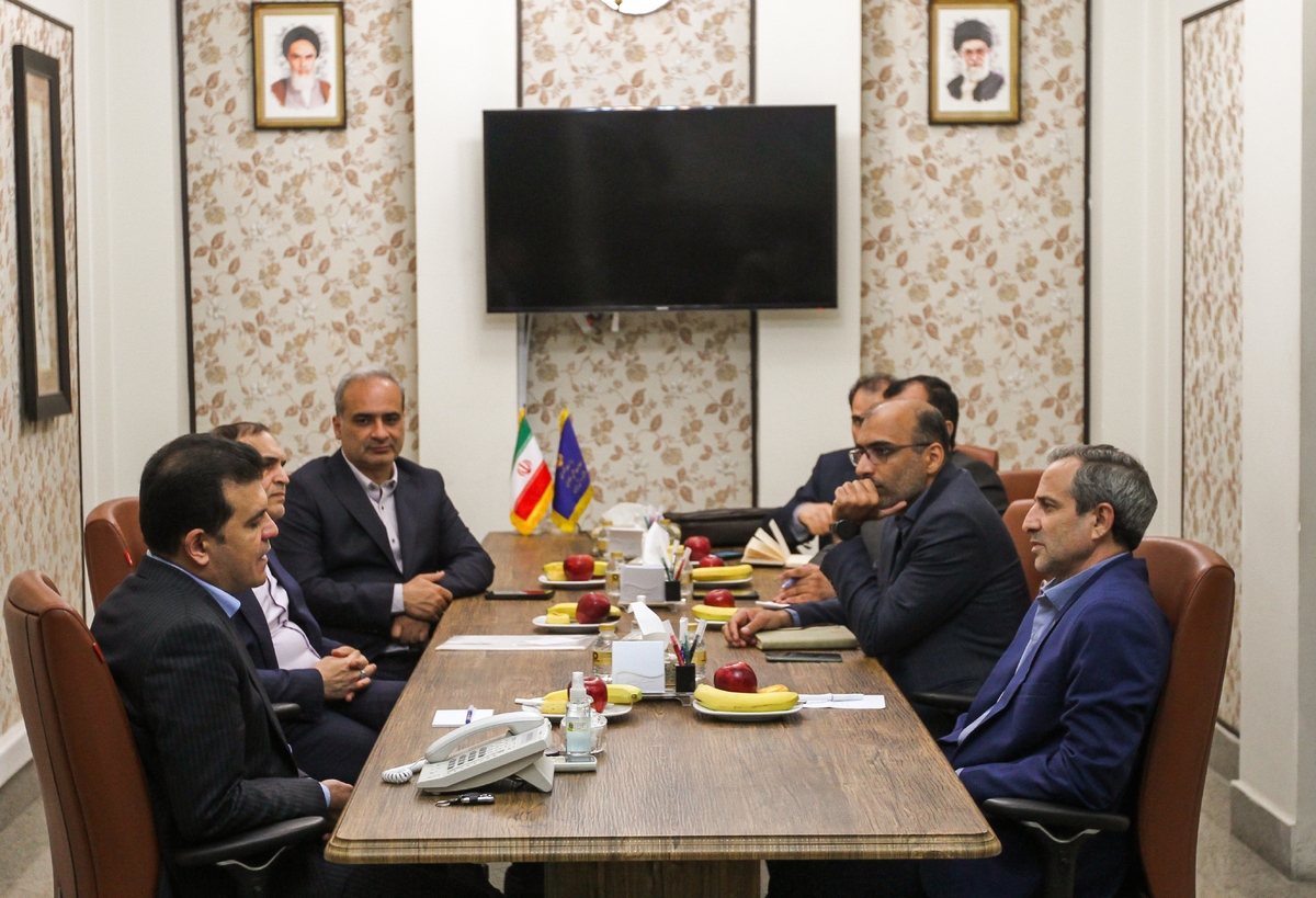 معاونت علمی و ستاد علم و فناوری: همکاری تخصصی برای حل مسائل علمی کشور