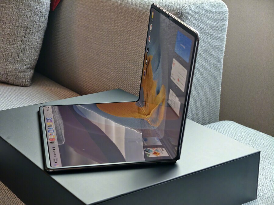 هواوی از نازکترین لپتاپ تاشو جهان با سیستمعامل اختصاصی رونمایی کرد هواوی از نازکترین لپتاپ تاشو جهان با سیستمعامل اختصاصی رونمایی کرد