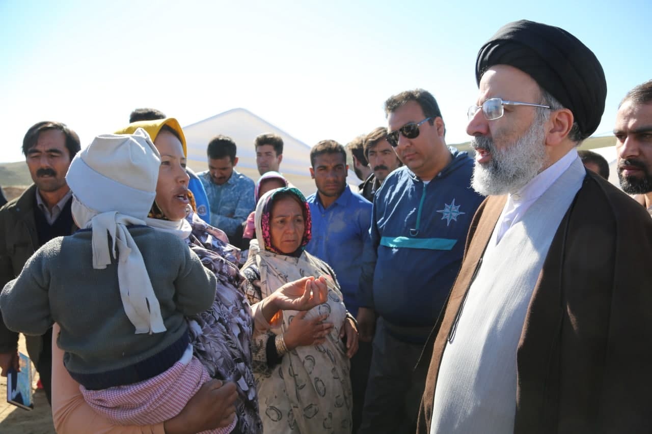 شهید سید ابراهیم رئیسی؛ مرد میدان و میراثدار امید برای ایران و ایرانی شهید سید ابراهیم رئیسی؛ مرد میدان و میراثدار امید برای ایران و ایرانی