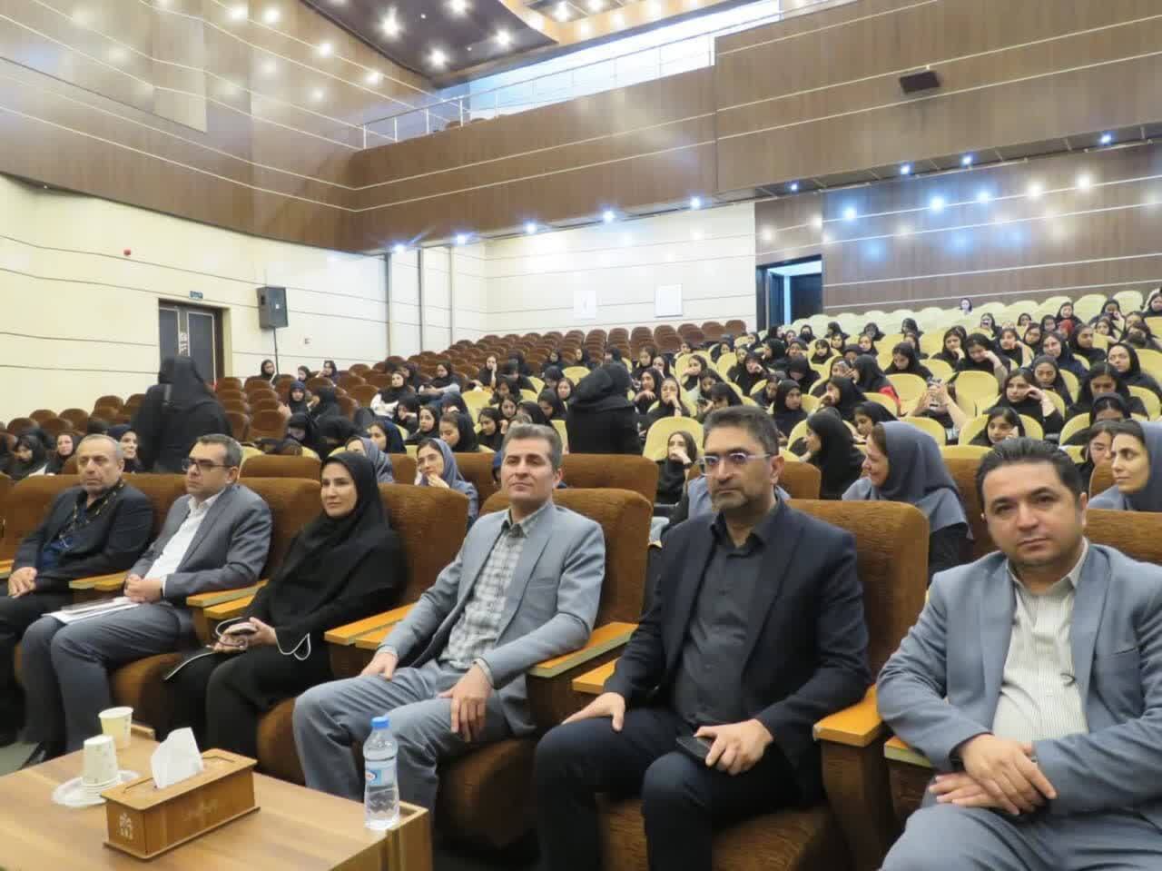 طرح صدرا زمینه‌ساز و بستری مناسب برای ارتباط دانشجویان با صنعت