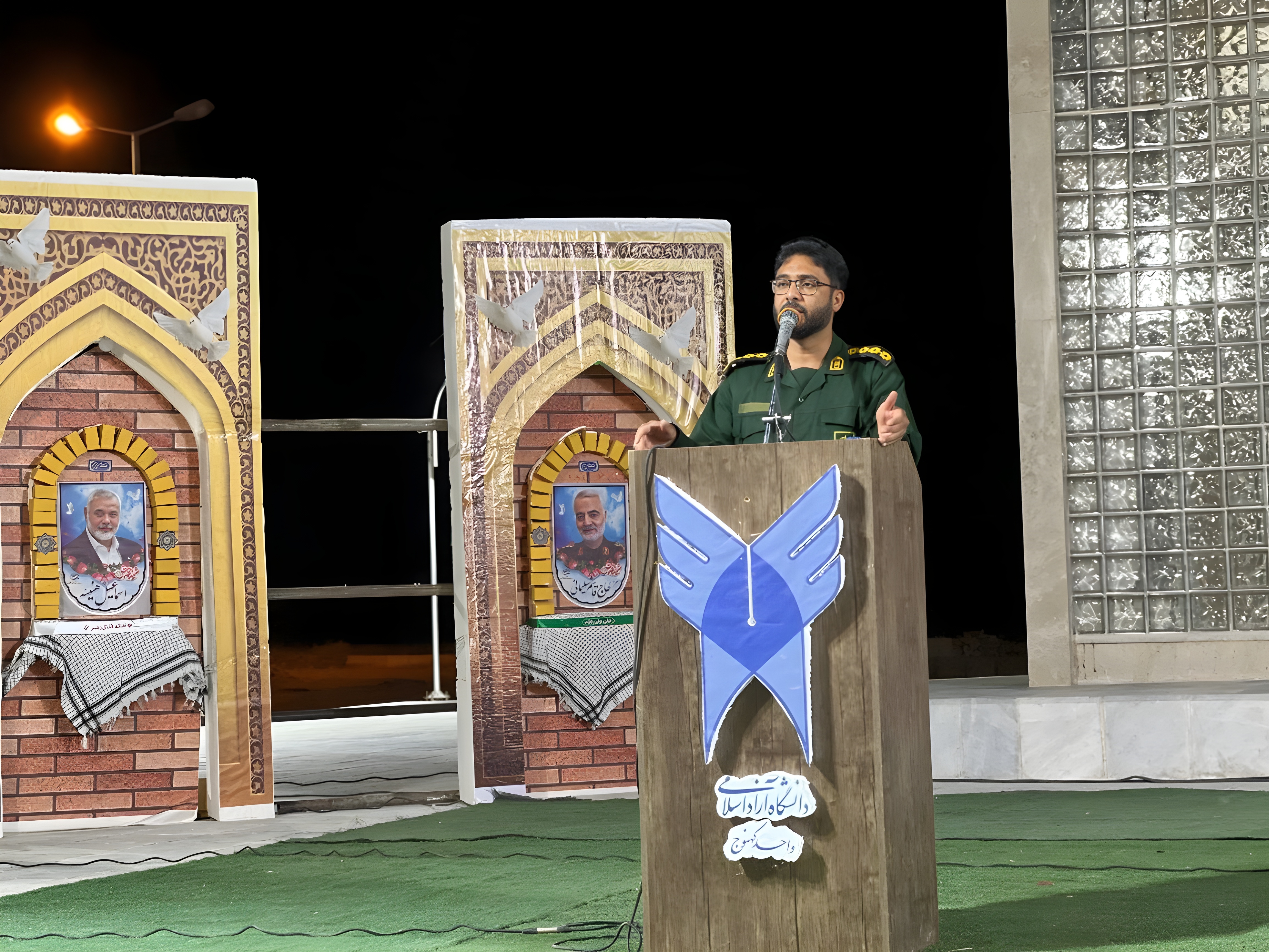 جامعه مستحکم در گرو تبعیت از ولی‌فقیه و احترام به پدر و مادر است