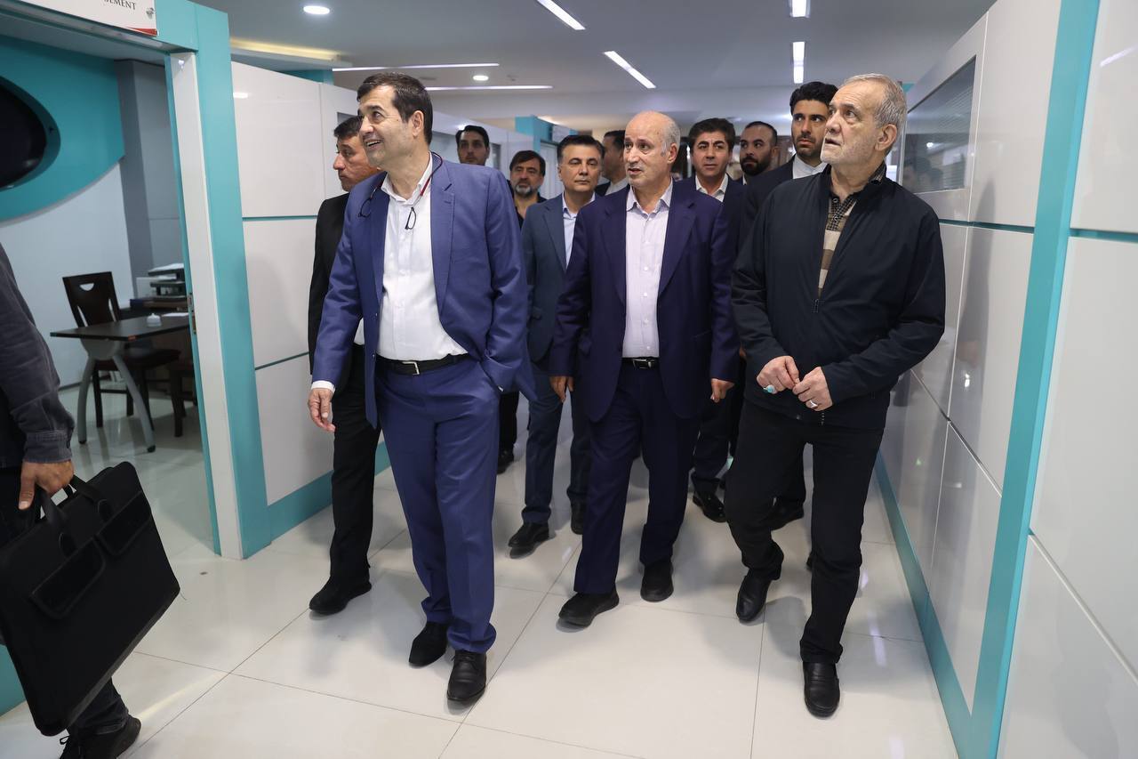 بازدید مسعود پزشکیان از مرکز ملی فوتبال