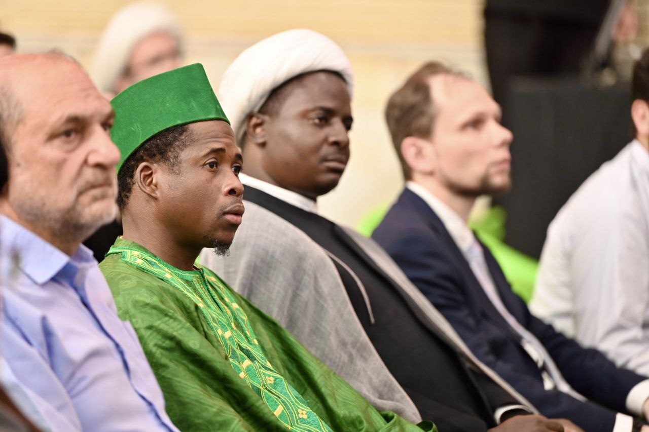 پیراهن خونین سیدالشهدا؛ نماد مظلومیت و حقانیت شیعه