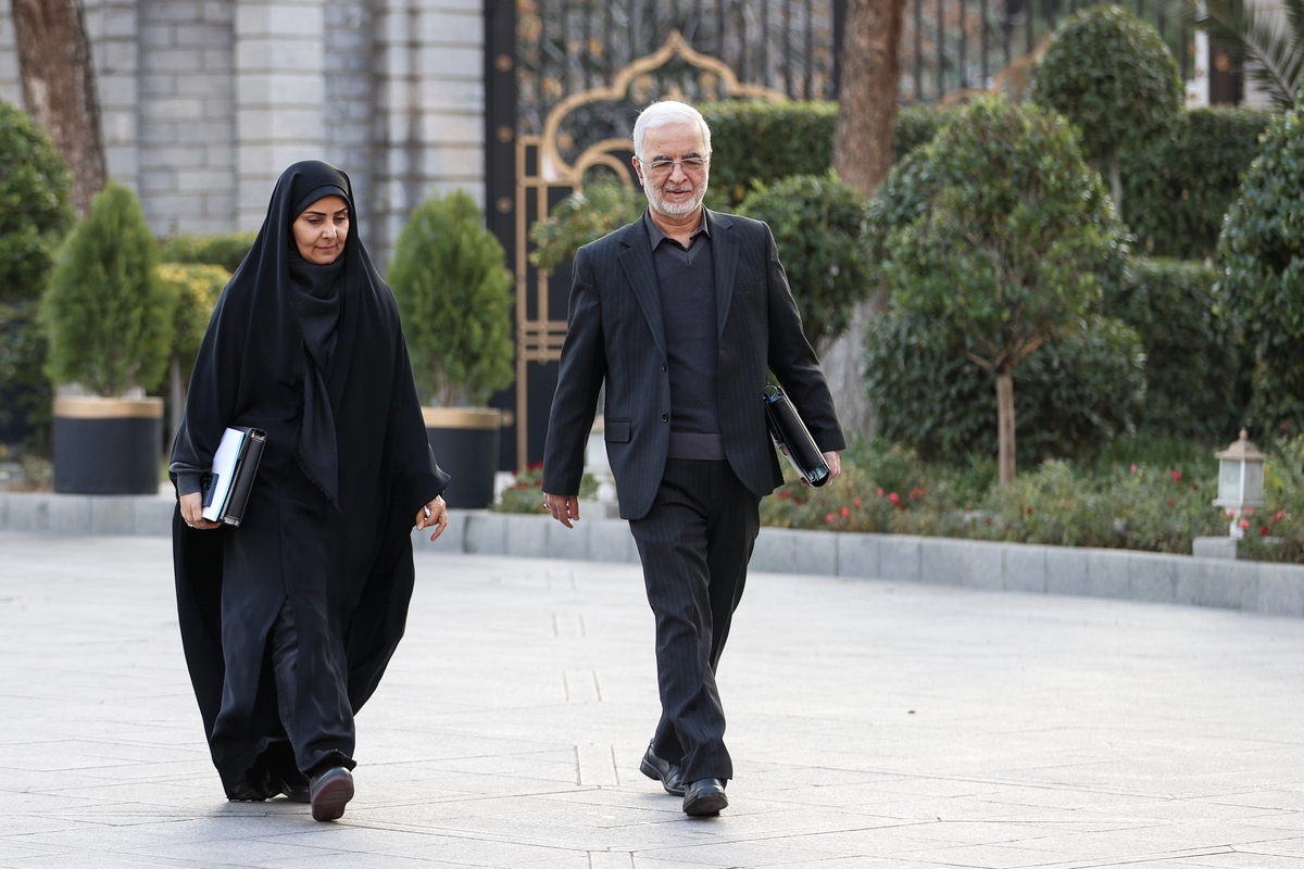 وزیر کشور وارد بندرعباس شد