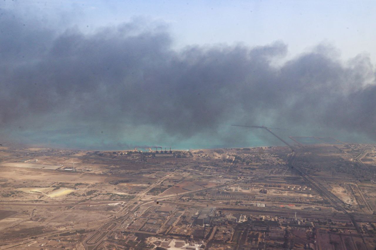 پزشکیان: آمده‌ایم از نزدیک مسائل حادثه انفجار بندرعباس را پیگیری کنیم