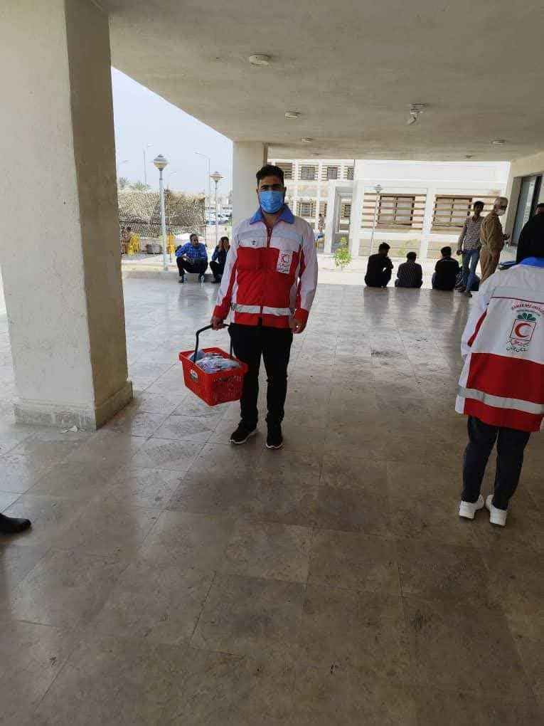 ارائه خدمات امدادی و درمانی دانشگاه آزاد به آسیب‎دیدگان حادثه بندر شهید رجایی