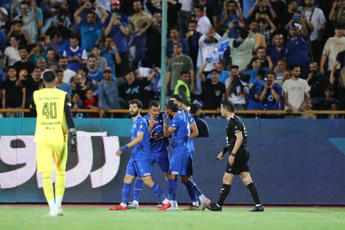 حاتمی: تصمیم‌های خلق الساعه پدر استقلال را درآورد  ساپینتو بهترین گزینه برای سرمربیگری است