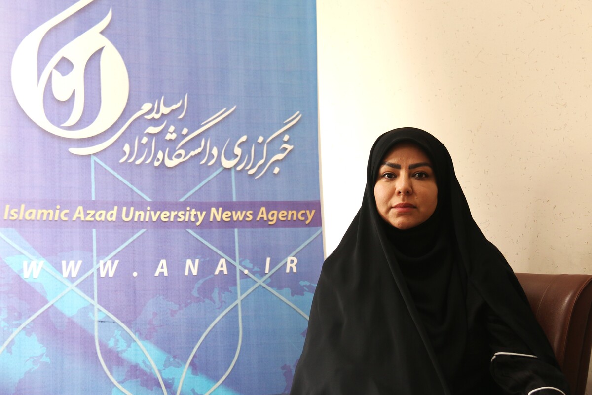 غنی‌سازی کتابخانه دفاع مقدس دانشگاه آزاد همدان با ۳۰۰ جلد کتاب جدید