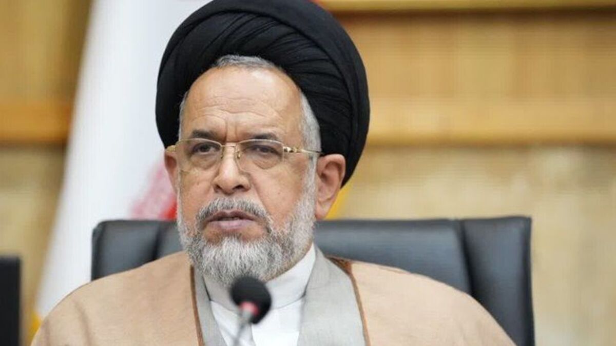 تأکید دستیار ویژه رئیس‌جمهور بر عدالت مدیریتی و استفاده از ظرفیت نخبگان اقوام و مذاهب