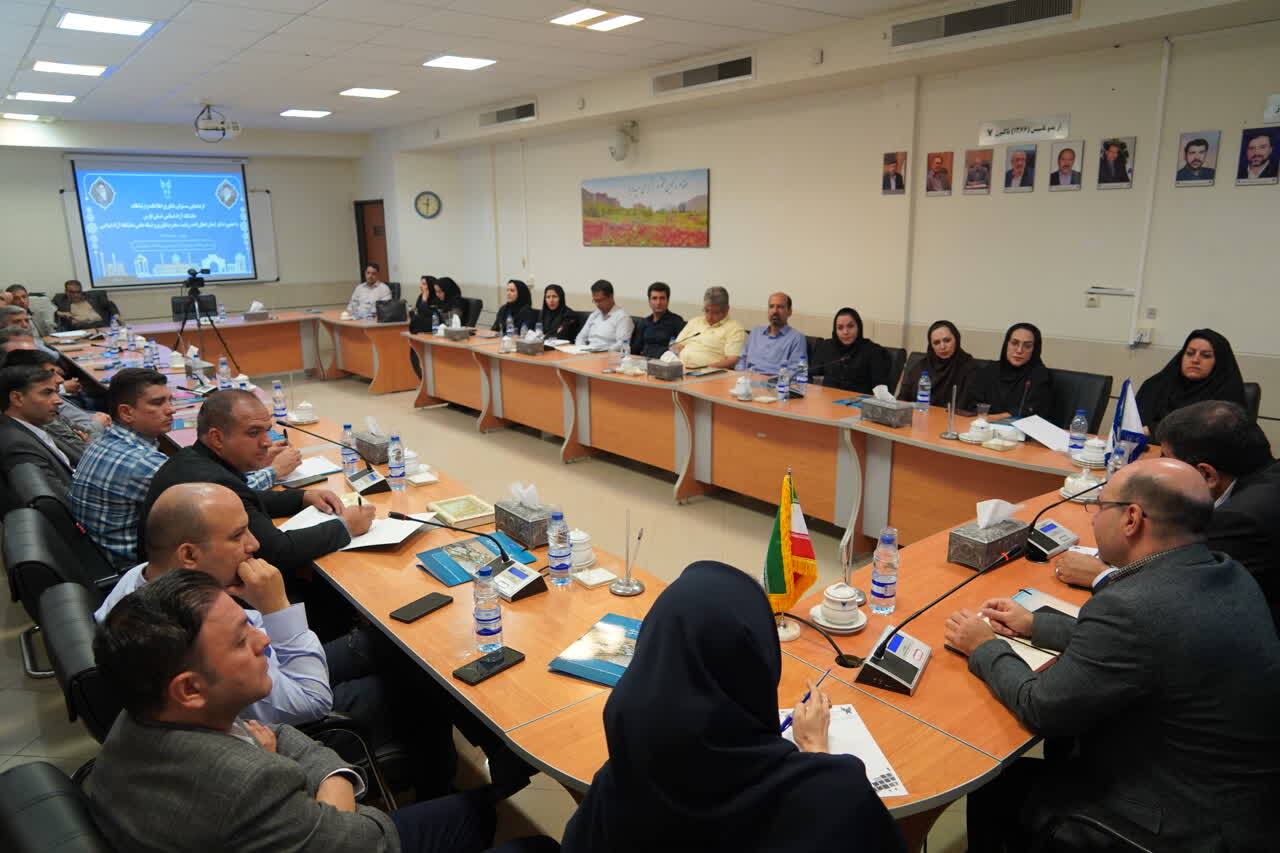 مأموریت ویژه مدیران IT دانشگاه آزاد؛ تغذیه اطلاعاتی برای تصمیمگیریهای هوشمند مأموریت ویژه مدیران IT دانشگاه آزاد؛ تغذیه اطلاعاتی برای تصمیمگیریهای هوشمند