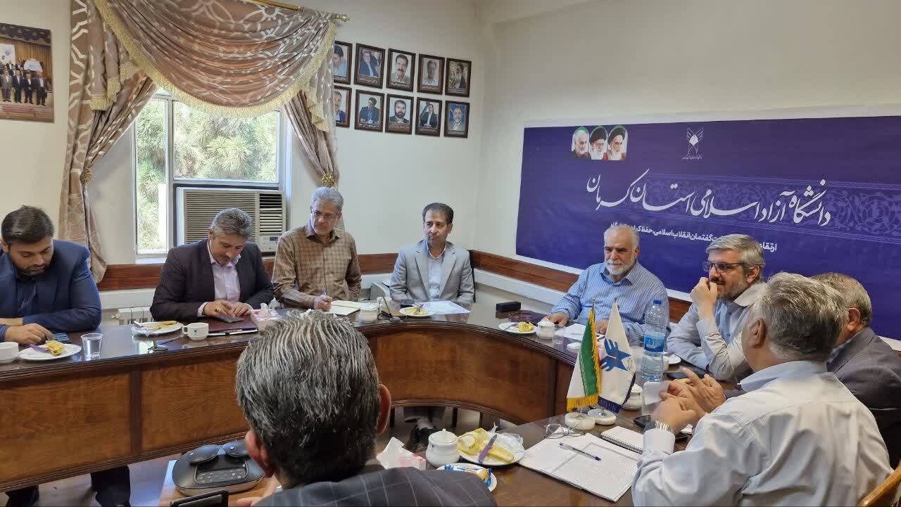 پیشگامی دانشگاه آزاد برای خدمت به فرزندان و خانواده شهدا پیشگامی دانشگاه آزاد برای خدمت به فرزندان و خانواده شهدا