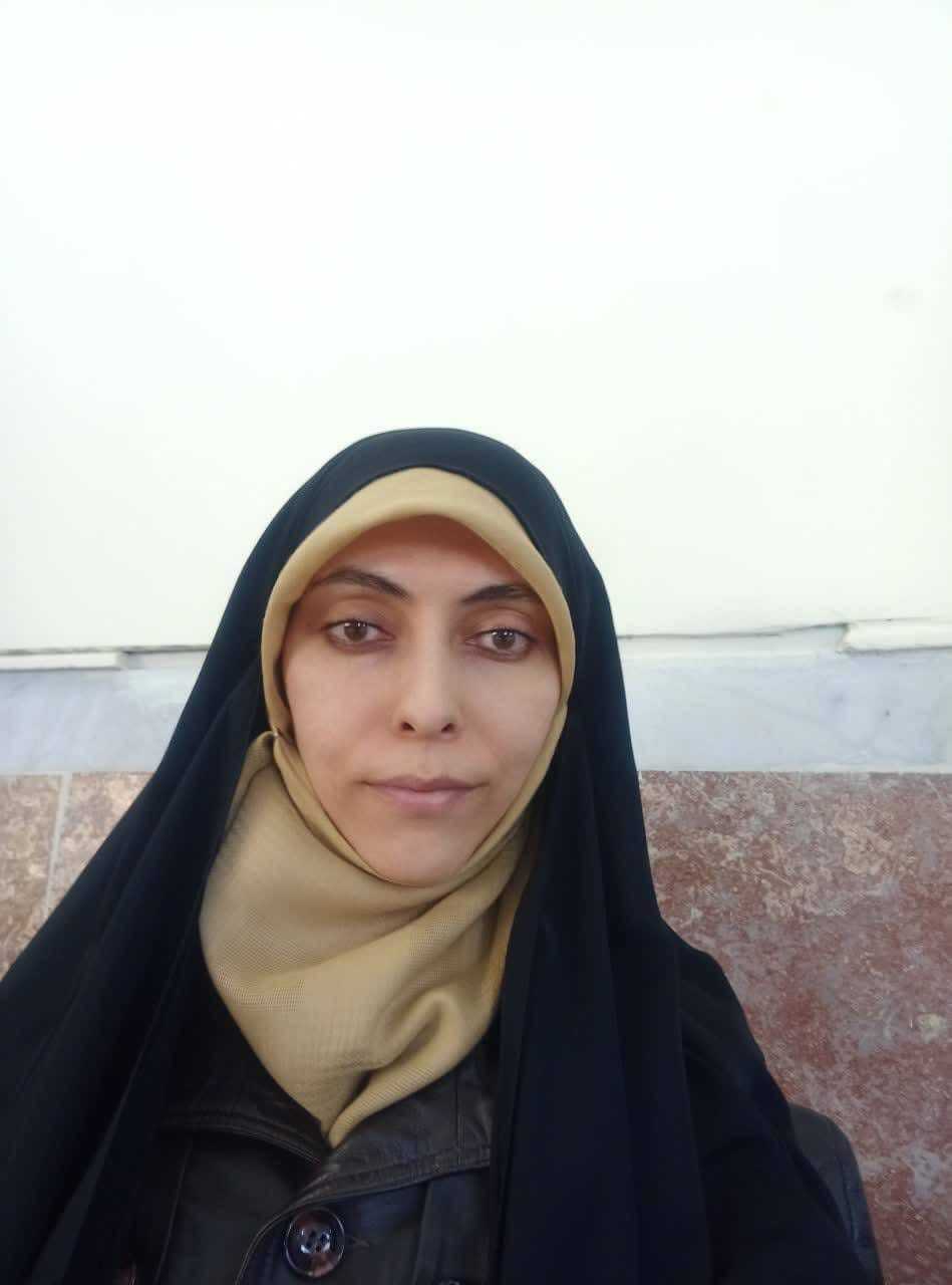 دریچهای به سوی دنیای زیبای دخترانه دریچهای به سوی دنیای زیبای دخترانه