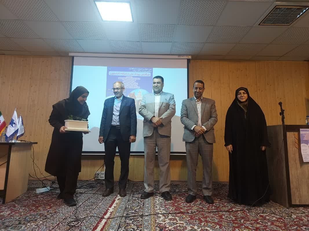 احیای هویت دخترانه؛ گامی برای نشاط و خودباوری احیای هویت دخترانه؛ گامی برای نشاط و خودباوری