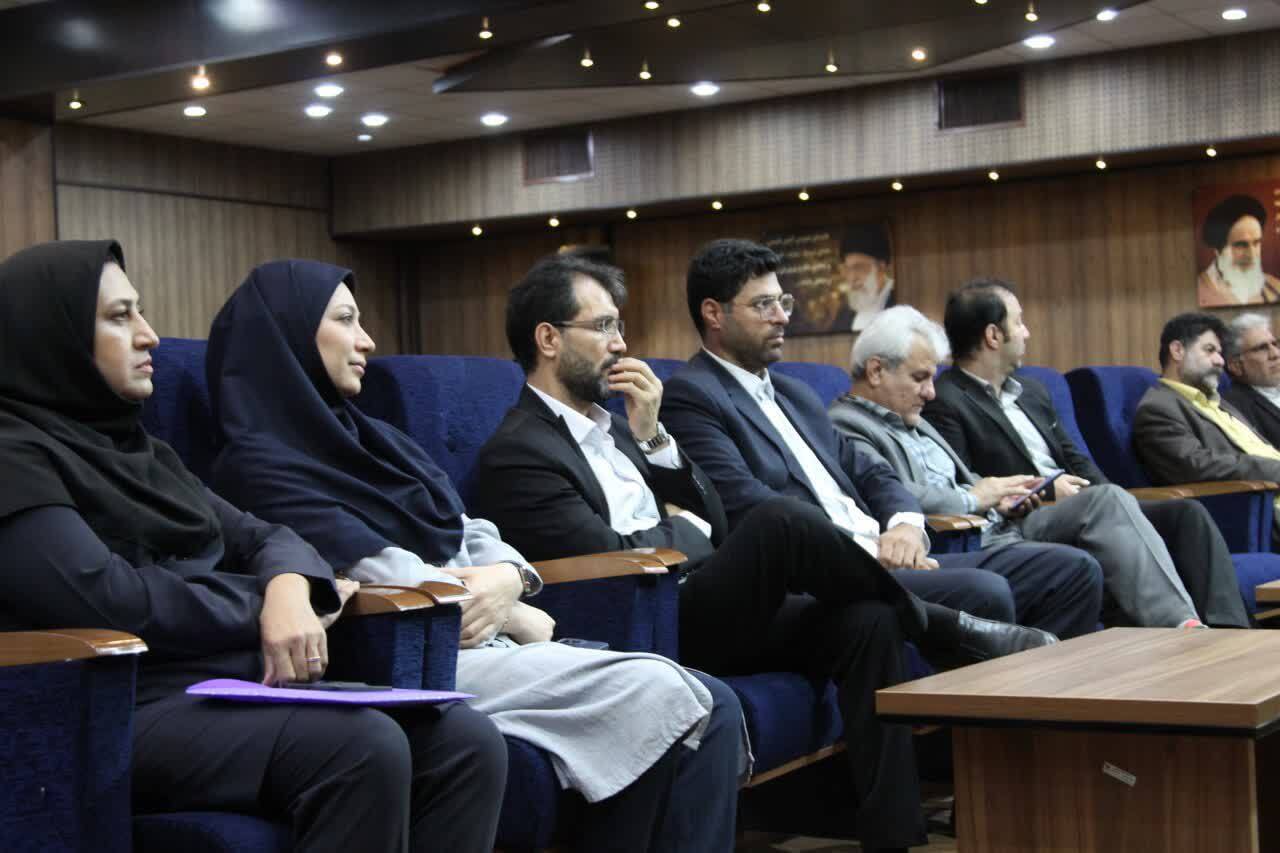 بررسی چالشها و راهکارهای ارتقای کیفیت آموزشی در دانشگاه آزاد شهرقدس بررسی چالشها و راهکارهای ارتقای کیفیت آموزشی در دانشگاه آزاد شهرقدس