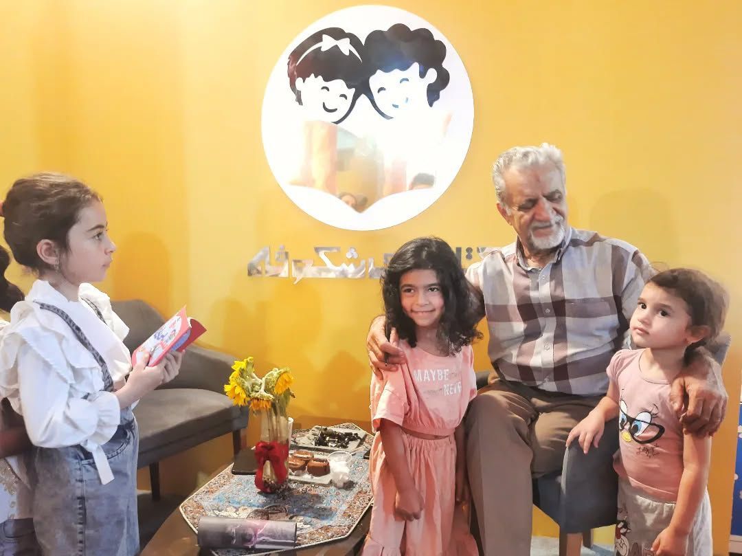 کتاب «ریشه» هدیهای ویژه کودکان مظلوم فلسطین کتاب «ریشه» هدیهای ویژه کودکان مظلوم فلسطین