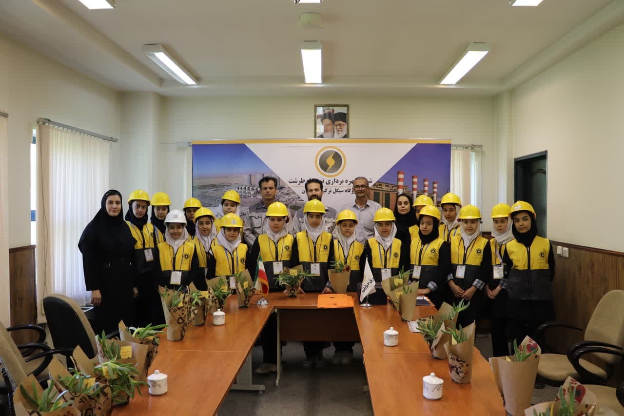 تربیت نسل آگاه و مسئول برای حفظ منابع انرژی گامی در مسیر توسعه پایدار تربیت نسل آگاه و مسئول برای حفظ منابع انرژی گامی در مسیر توسعه پایدار