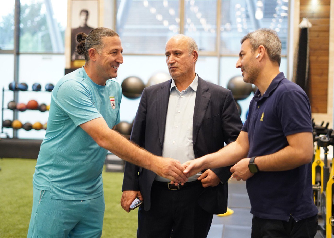 حضور مهدی تاج در اردوی تیم ملی ایران حضور مهدی تاج در اردوی تیم ملی ایران