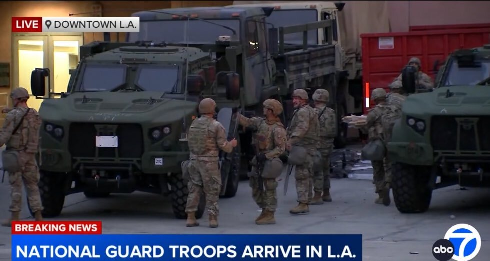مداخله تفنگداران دریایی در اعتراضات لسآنجلس؛ پیام بازدارندگی یا آغاز سرکوب نظامی؟ مداخله تفنگداران دریایی در اعتراضات لسآنجلس؛ پیام بازدارندگی یا آغاز سرکوب نظامی؟