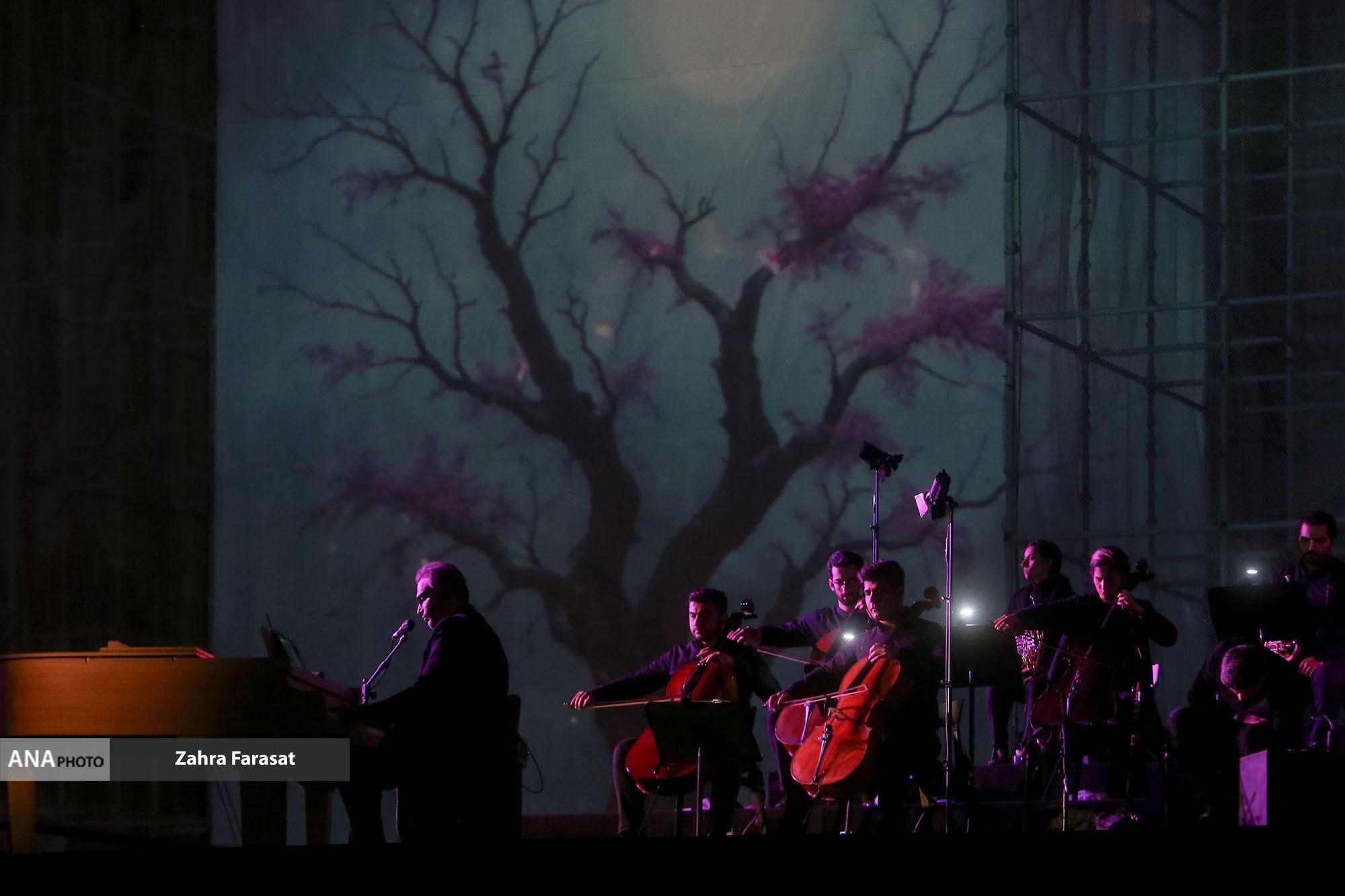 کنسرتی میان اصالت و بازار تجاری/ آزادی و صدایی که آزاد نمیشود کنسرتی میان اصالت و بازار تجاری/ آزادی و صدایی که آزاد نمیشود