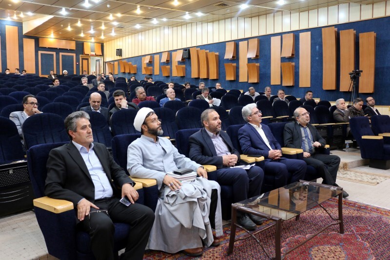 نقش انکارناپذیر آموزش‌های آگاهانه در تحقق آرمان‌های انقلاب