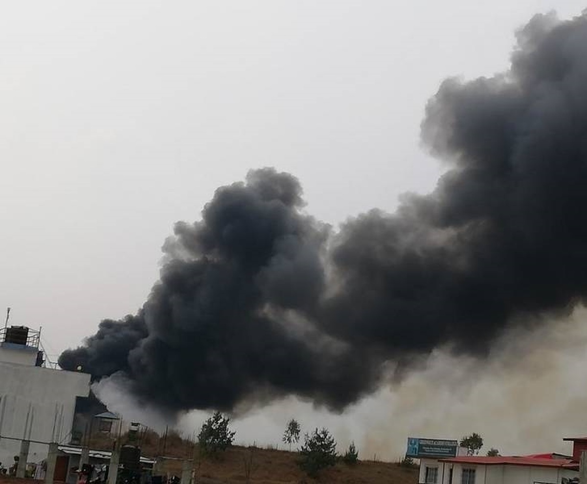 سقوط هواپیمای هندی با ۲۵۴ مسافر و خدمه +فیلم