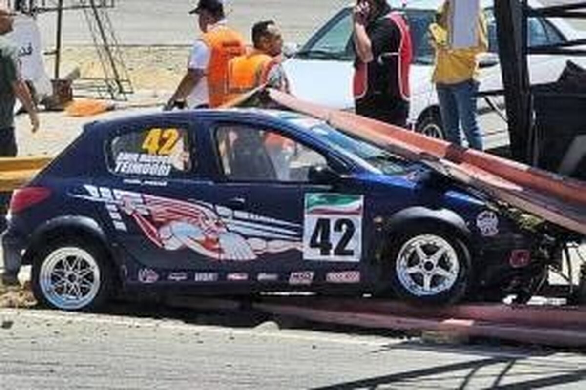 تمام عوامل کمیته‌های ایمنی و سرعت اتومبیلرانی فدراسیون موتورسواری و اتومبیلرانی تعلیق شدند