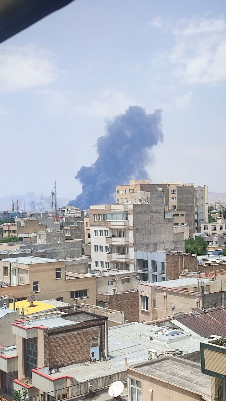 جزئیاتی از حمله رژیم صهیونیستی به برخی استانها جزئیاتی از حمله رژیم صهیونیستی به برخی استانها