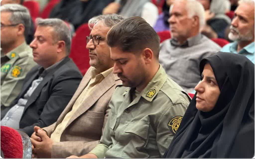 انارکی محمدی در نشست ملی تالاب فرهنگآباد: از تهدیدها، فرصت بسازیم انارکی محمدی در نشست ملی تالاب فرهنگآباد: از تهدیدها، فرصت بسازیم