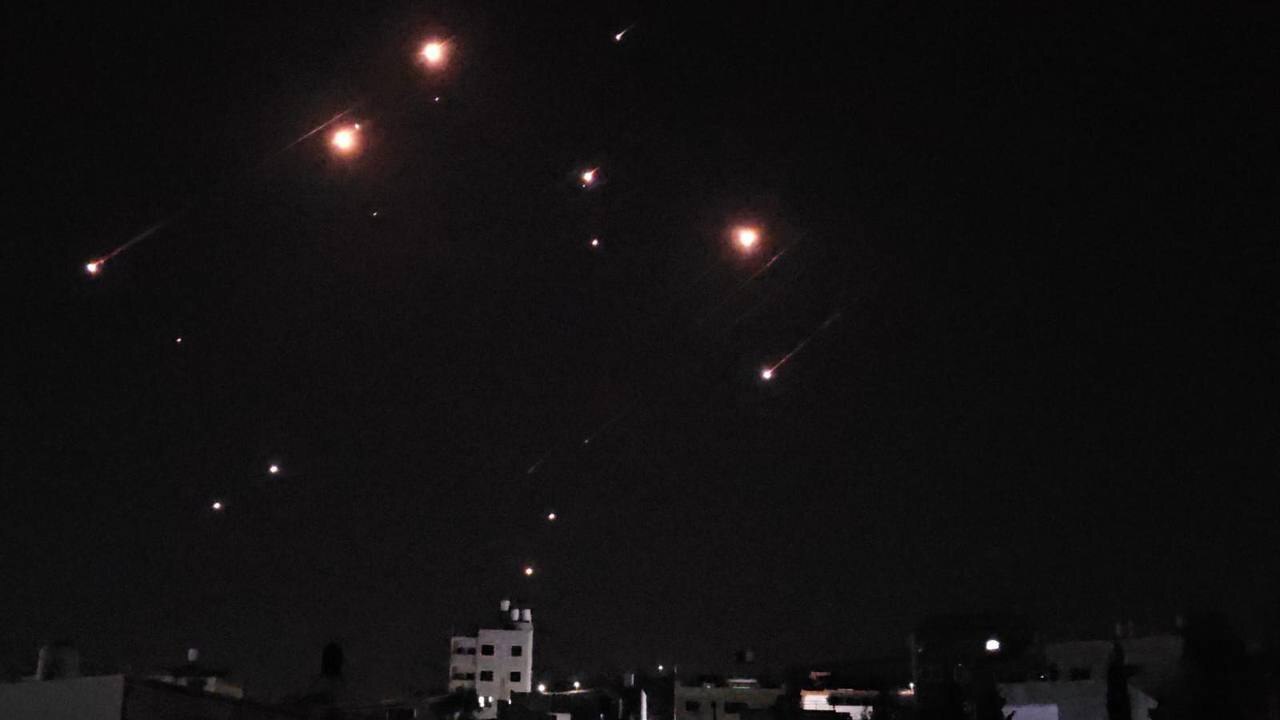 آغاز موج جدید عملیات «وعده صادق ۳»؛ پاسخ سخت ایران ادامه دارد آغاز موج جدید عملیات «وعده صادق ۳»؛ پاسخ سخت ایران ادامه دارد