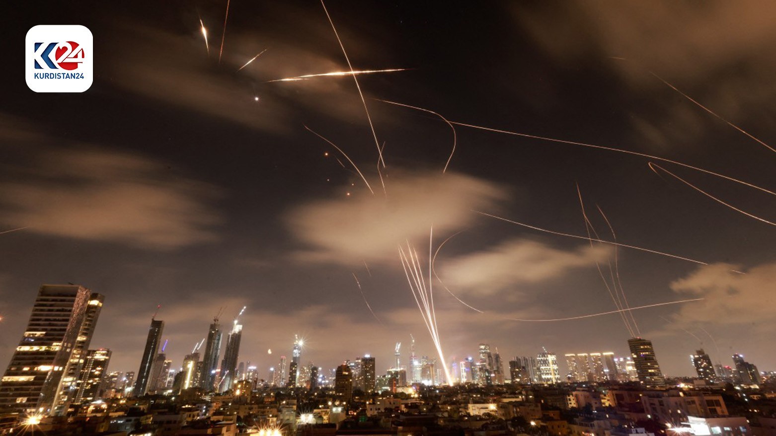 بارش موشک بر سر اشغالگران؛ طوفان وعده صادق ۳ وارد موج جدید شد بارش موشک بر سر اشغالگران؛ طوفان وعده صادق ۳ وارد موج جدید شد