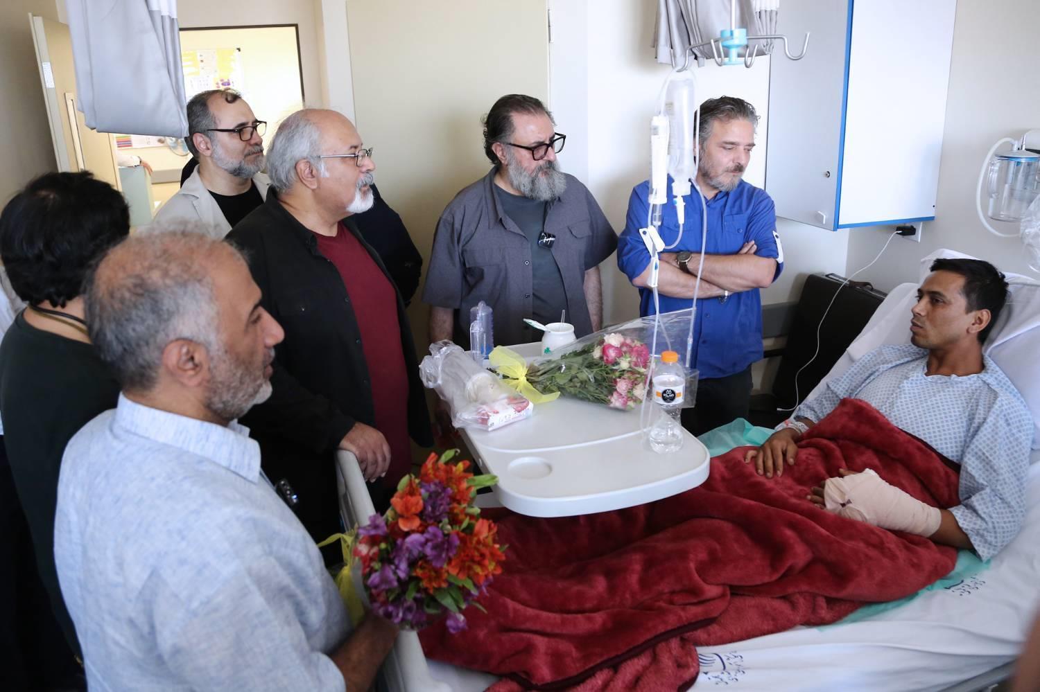 اهالی سینمابه عیادت مجروحان حمله صهیونیست‌ها رفتند +تصاویر