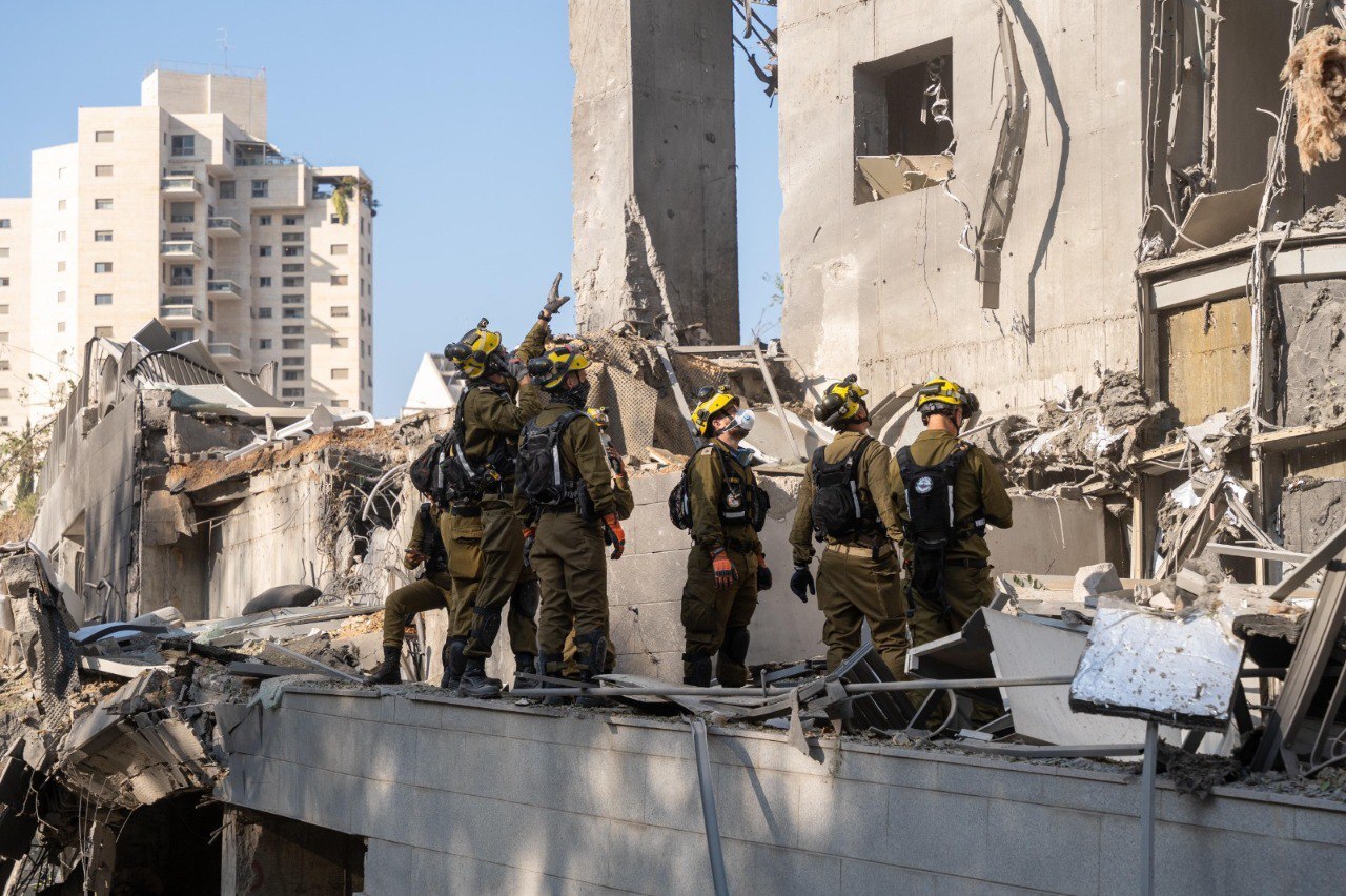 موج جدید حملات ترکیبی علیه اسرائیل| ضربه ۴۷۵ میلیارد دلاری موشکهای ایران به رژیم صهیونیستی موج جدید حملات ترکیبی علیه اسرائیل| ضربه ۴۷۵ میلیارد دلاری موشکهای ایران به رژیم صهیونیستی