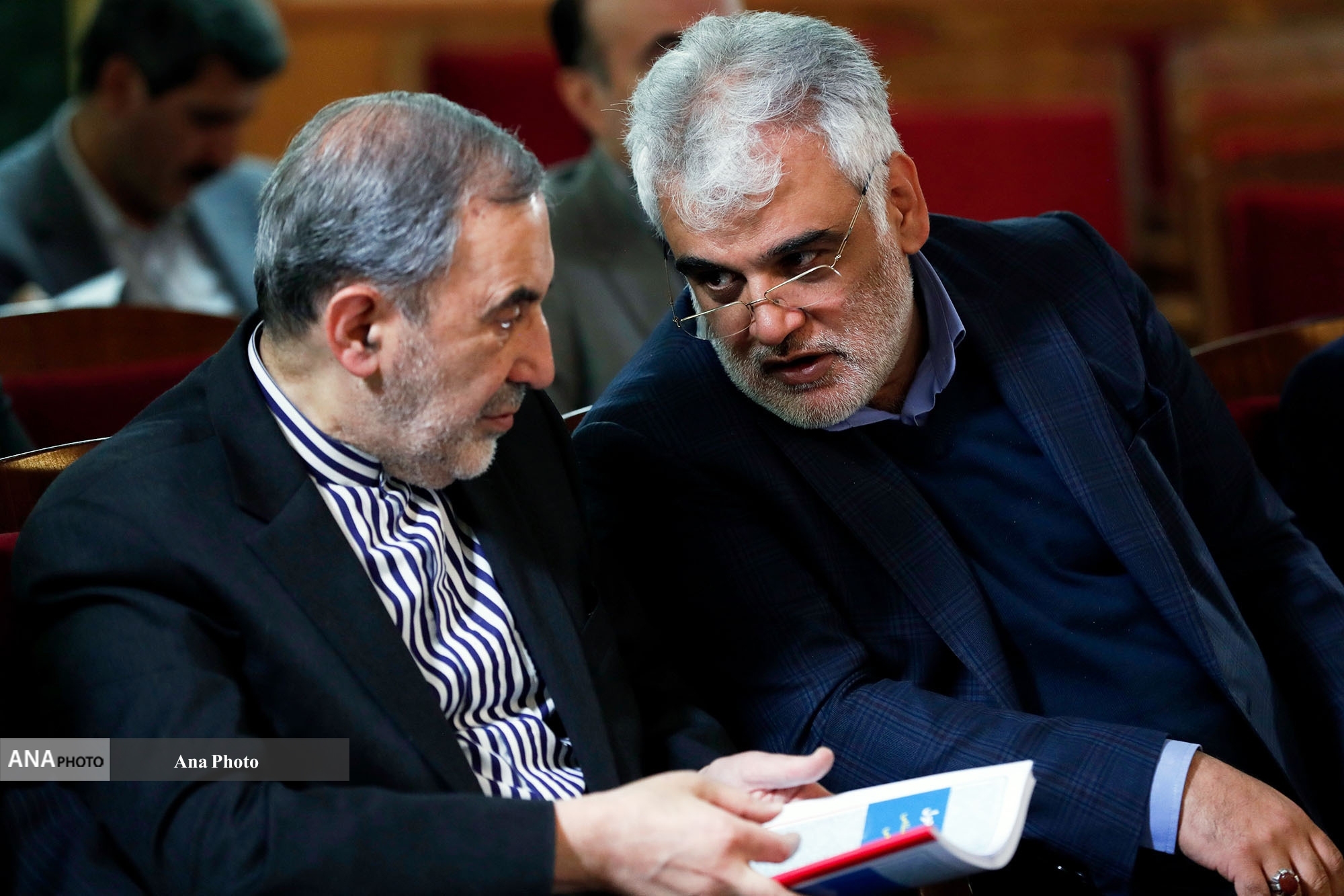 رنگ شهادت در چهره دکتر طهرانچی پیدا بود رنگ شهادت در چهره دکتر طهرانچی پیدا بود