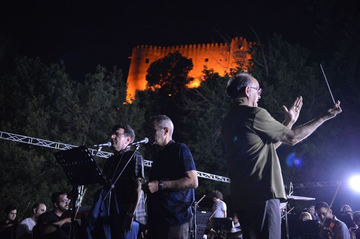 آواز صلح و حماسه در حصار کهن فلک الافلاک  قلعه‌ای که موسیقی را در آغوش گرفت