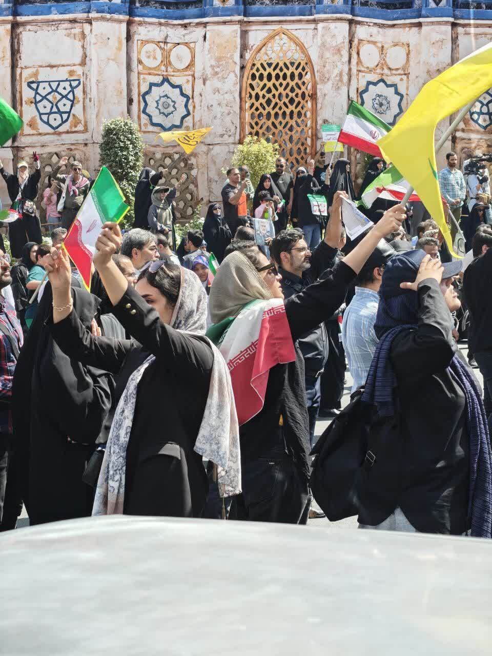 راهپیمایی جمعه نصر در سراسر کشور؛ از حضور بازیگر سریال پایتخت تا تجلی همدلی و ایستادگی