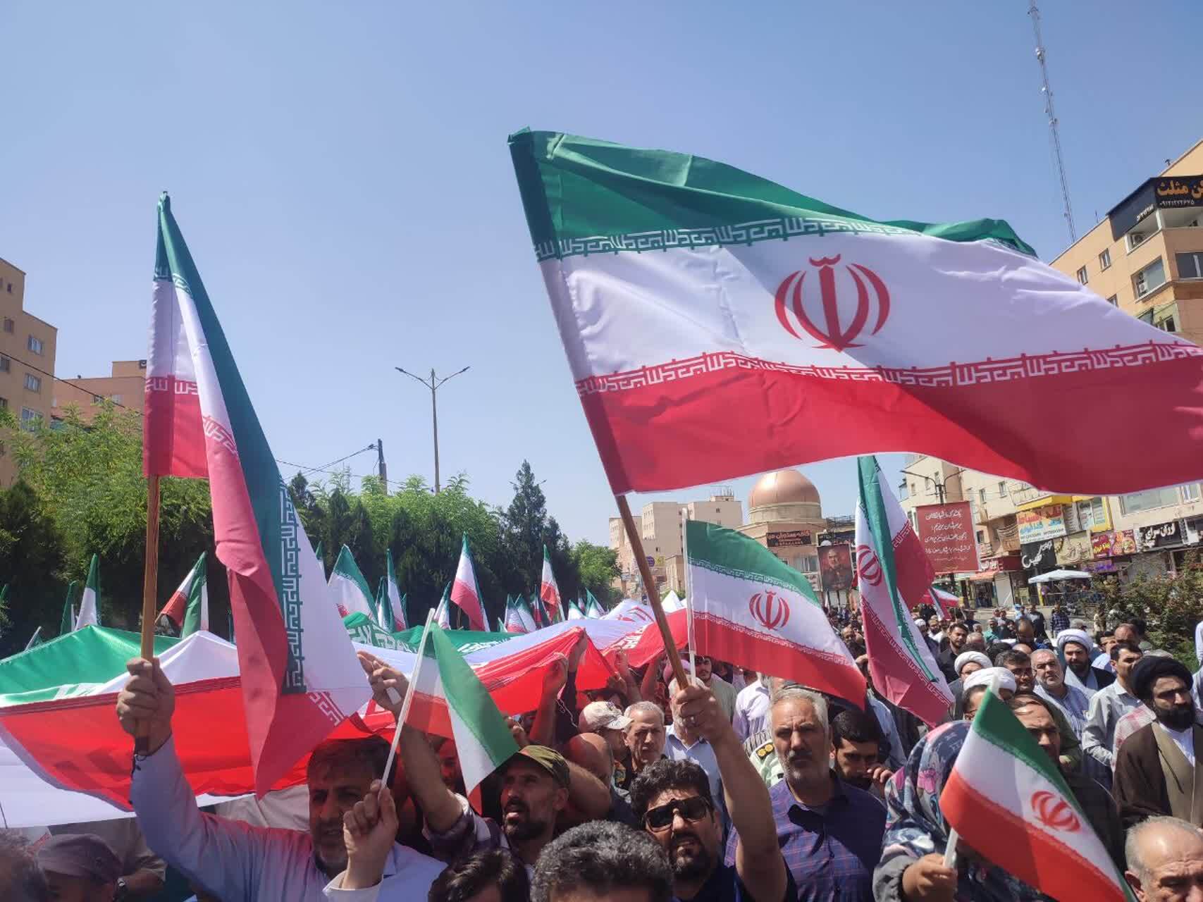 راهپیمایی جمعه نصر در سراسر کشور؛ از حضور بازیگر سریال پایتخت تا تجلی همدلی و ایستادگی