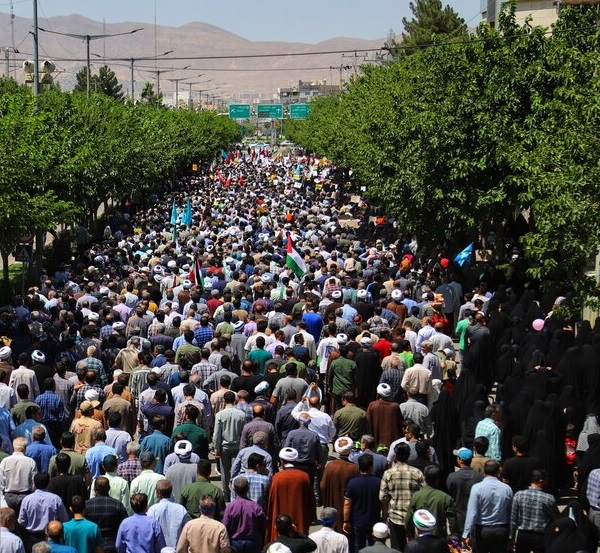راهپیمایی جمعه نصر در سراسر کشور؛ از حضور بازیگر سریال پایتخت تا تجلی همدلی و ایستادگی