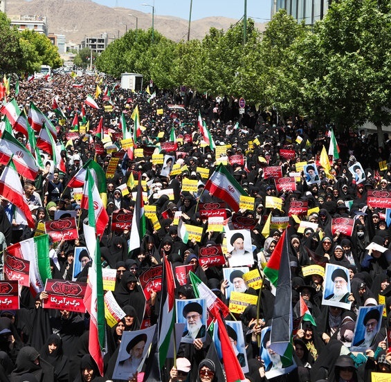 راهپیمایی جمعه نصر در سراسر کشور؛ از حضور بازیگر سریال پایتخت تا تجلی همدلی و ایستادگی