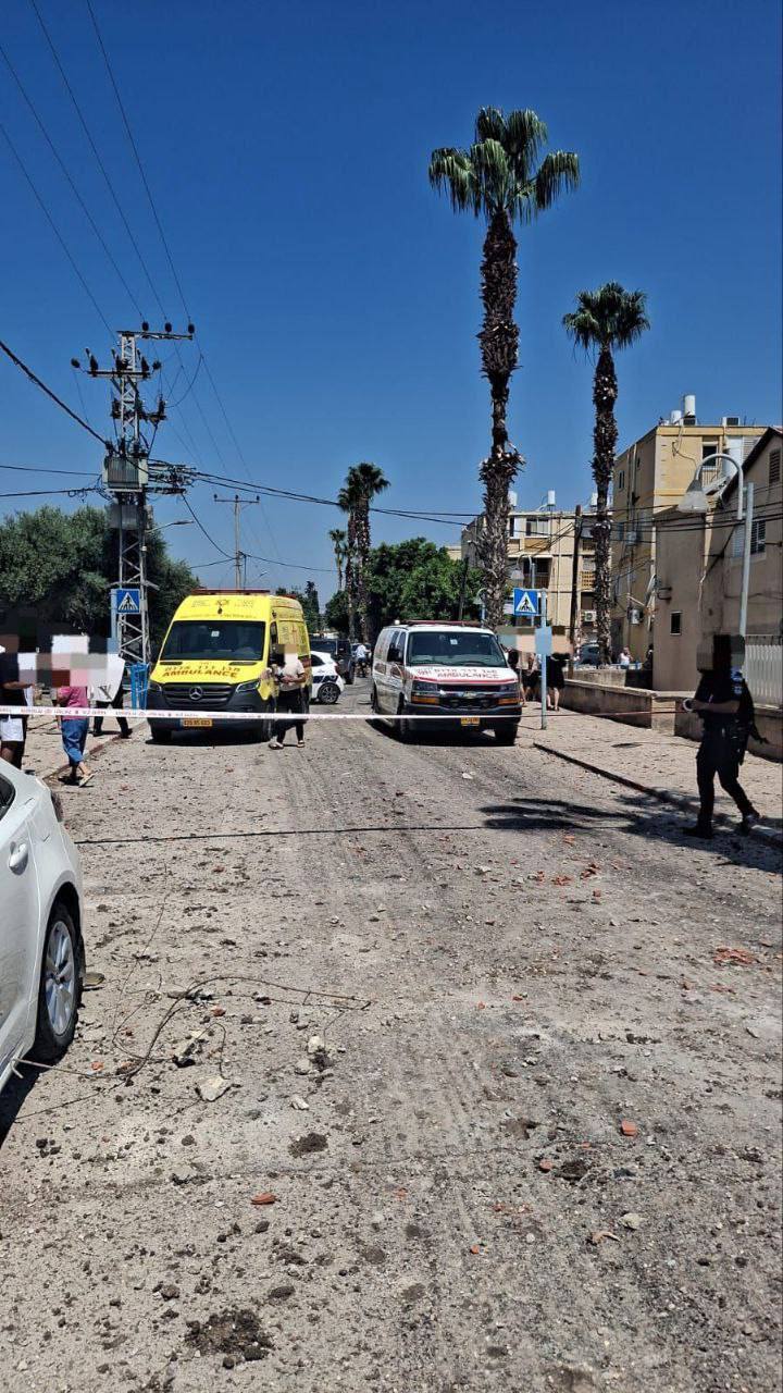 موج حملات پهپادی ایران؛ آژیر خطر در ۲۰ شهرک صهیونیستنشین فعال شد موج حملات پهپادی ایران؛ آژیر خطر در ۲۰ شهرک صهیونیستنشین فعال شد