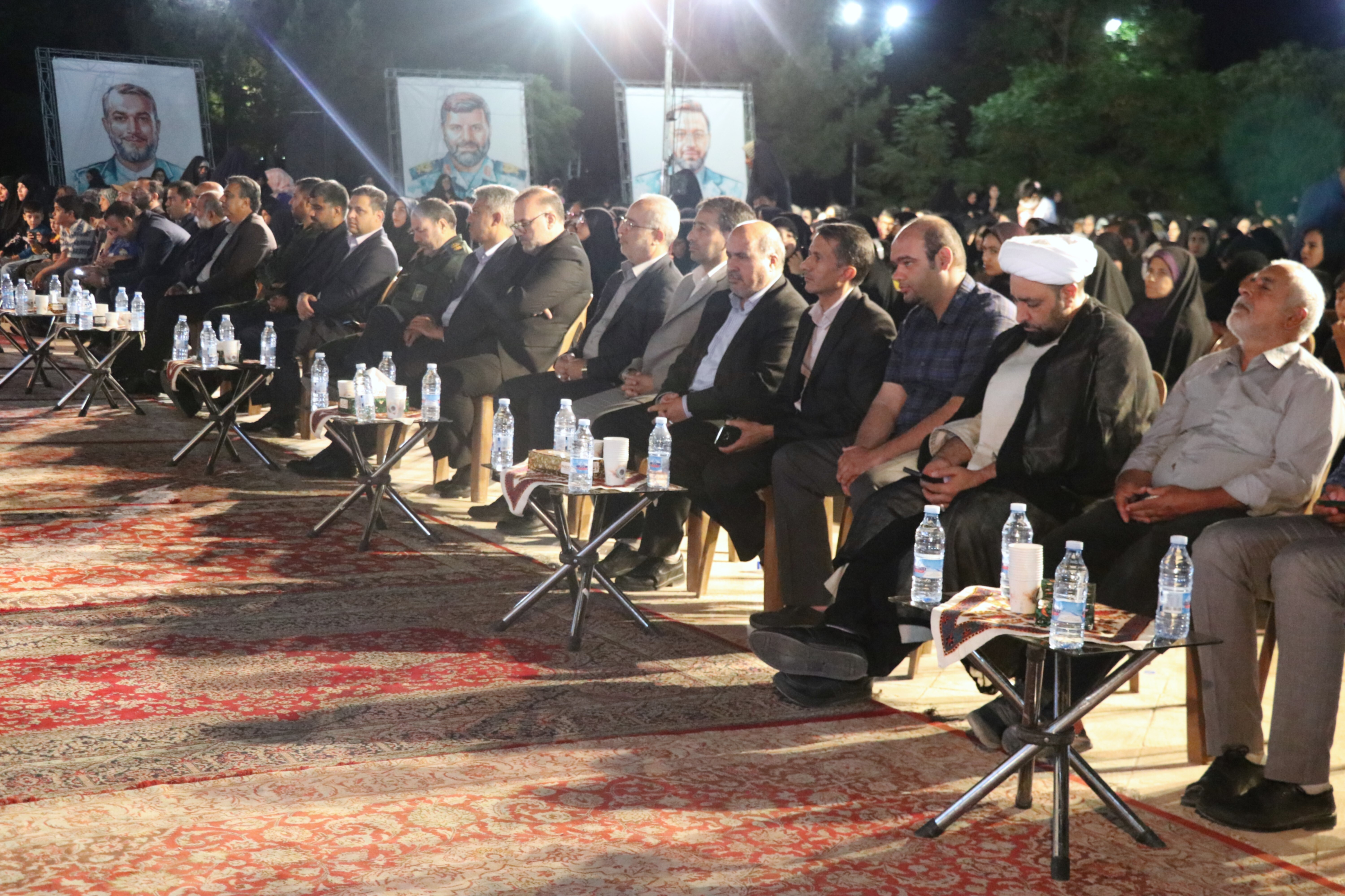 شهید رئیسی همانند شهید سلیمانی یک الگوی تمام‌عیار است