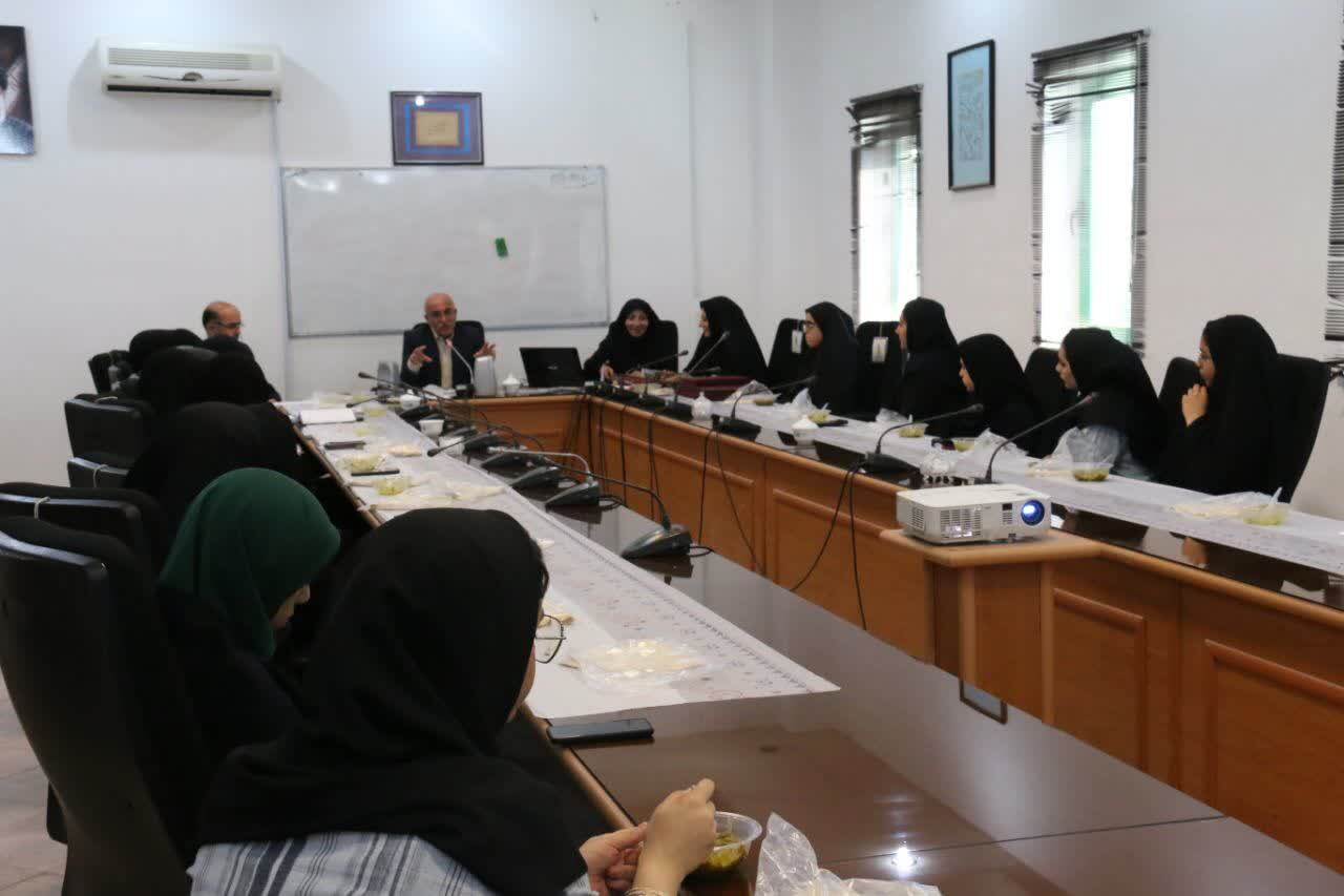 رویداد «دختران نقش‌آفرین» روحیه اعتماد به نفس دانشجویان را در مسیر خلّاقیت تقویت می‌کند