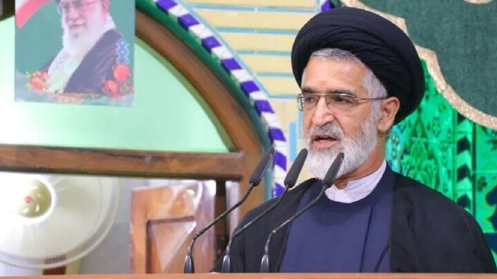 غنی‌سازی خط قرمز رهبری و ملت ایران؛ امام خمینی(ره) احیاگر آرمان فلسطین