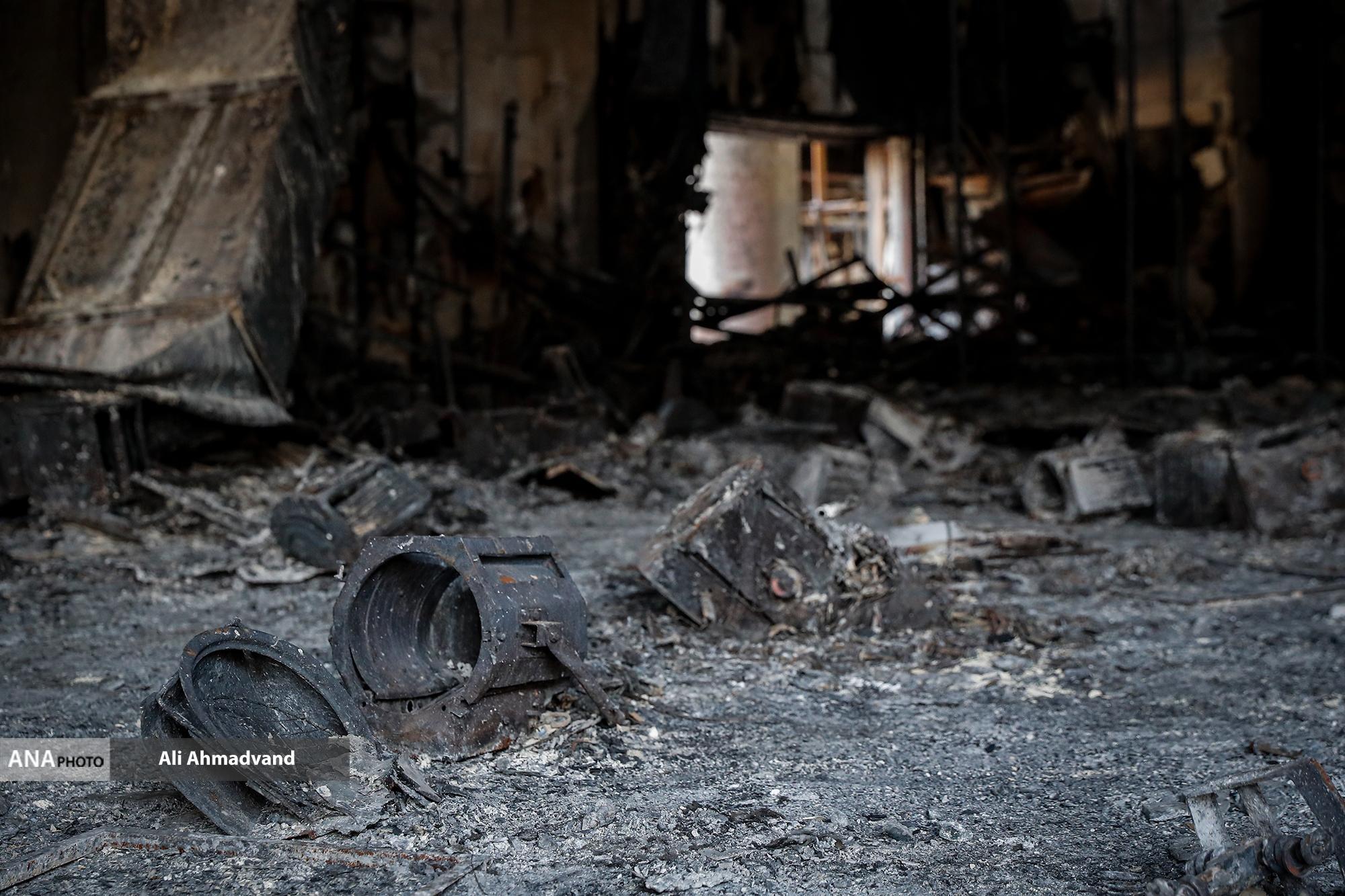 بازدید اهالی رسانه از ساختمان شیشه‌ای رسانه ملی+ عکس