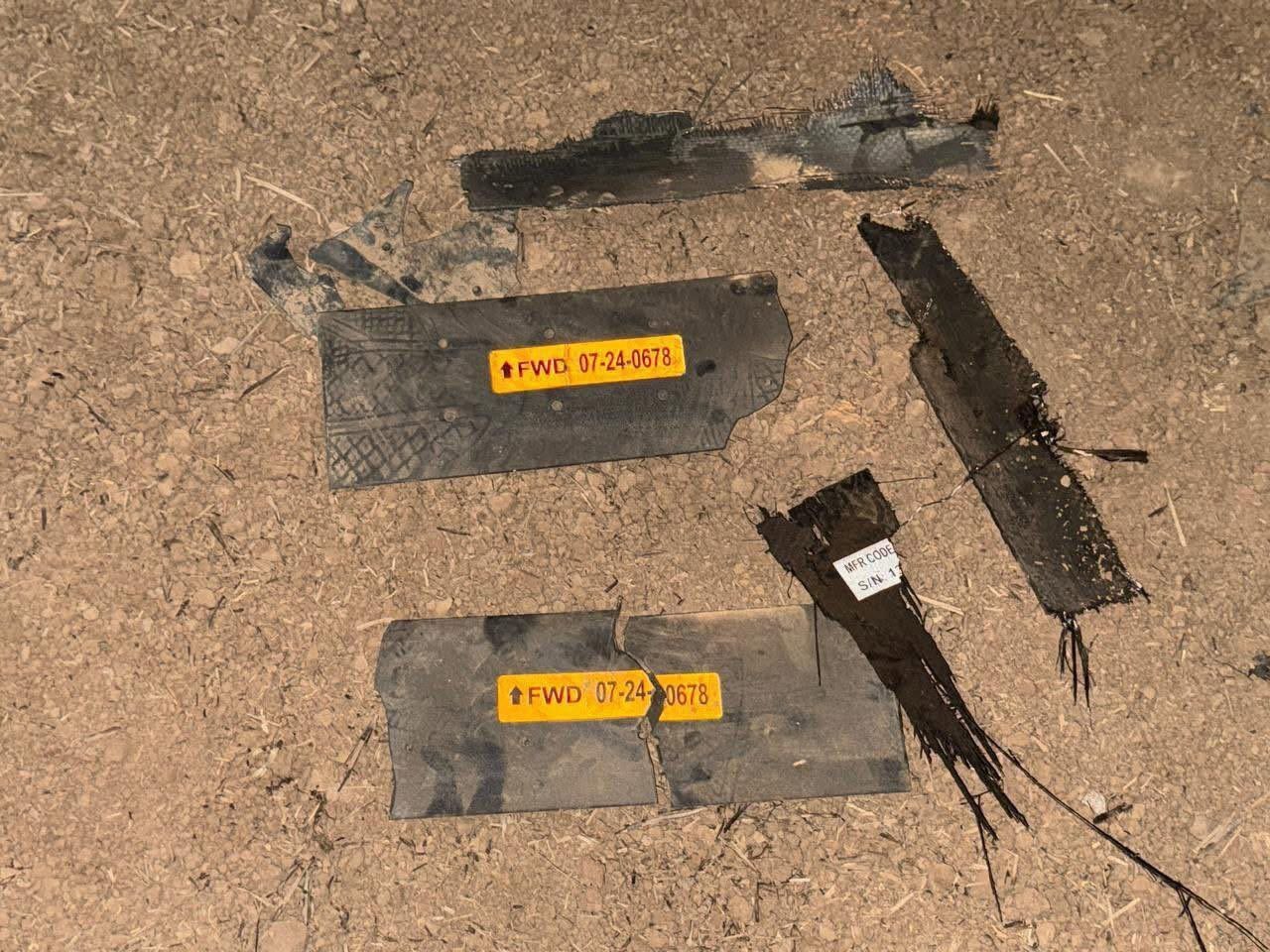 اصابت پهپاد انتحاری به فرودگاه کرکوک؛ منابع محلی از وقوع انفجار خبر میدهند اصابت پهپاد انتحاری به فرودگاه کرکوک؛ منابع محلی از وقوع انفجار خبر میدهند