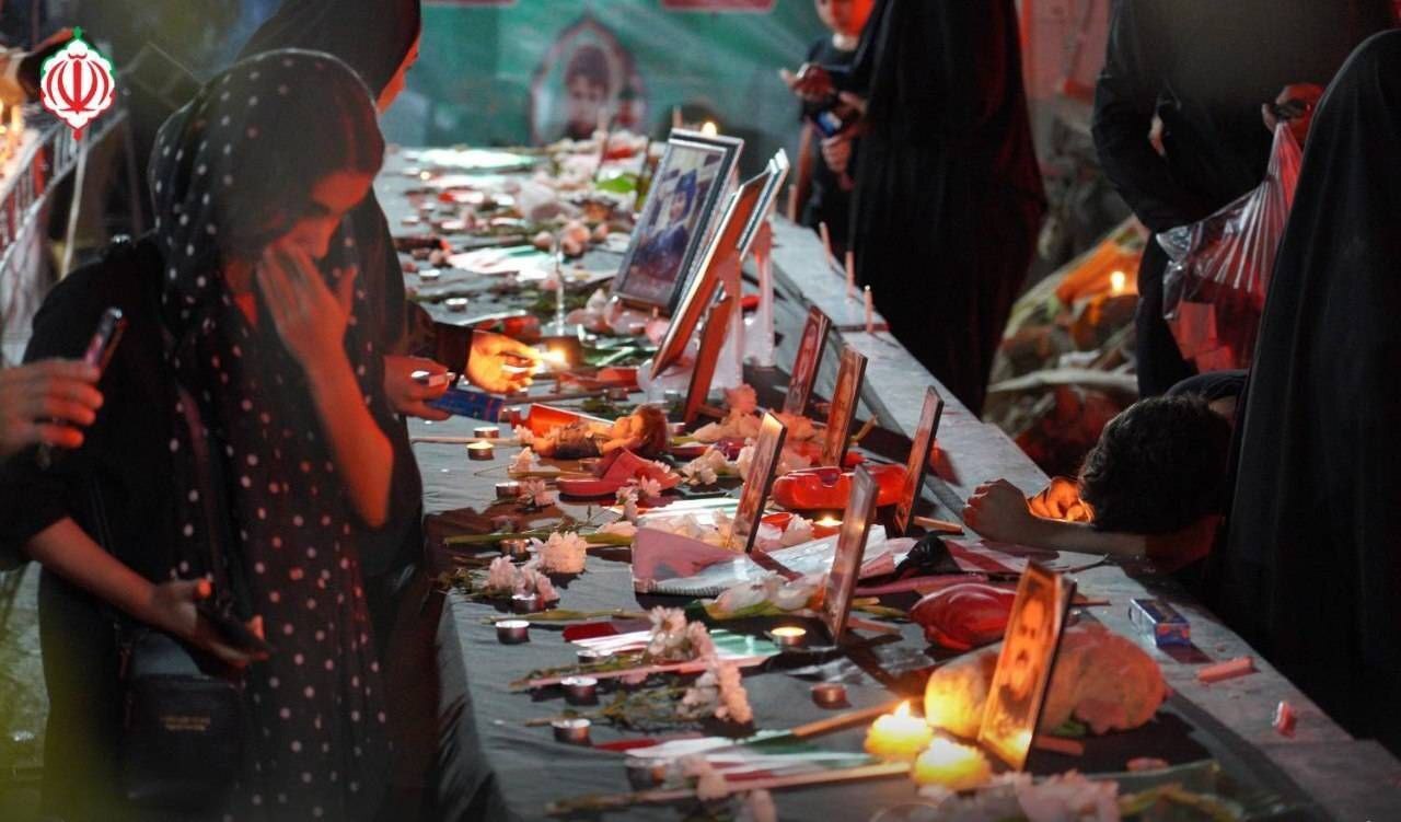 برگزاری آیین «شام غریبان فرزندان ایران» در اماکن مورد هدف حمله رژیم صهیونیستی برگزاری آیین «شام غریبان فرزندان ایران» در اماکن مورد هدف حمله رژیم صهیونیستی