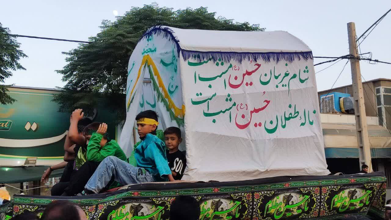 سفری به عمق تاریخ عاشورا و سنت‌های مذهبی ایران؛ نجوای عشق و ایمان در نخل‌گردانی ۲۰۰ ساله فدافن